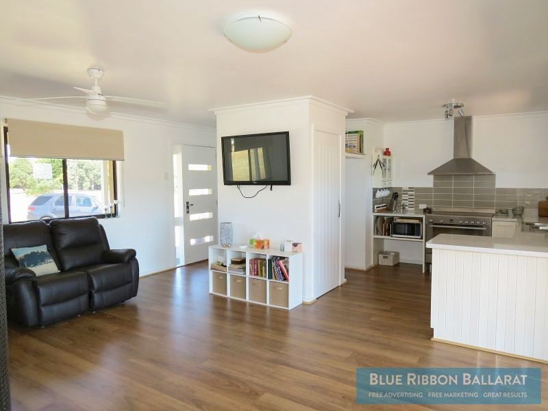 64 Exchequer Road, Cape Clear VIC 3351