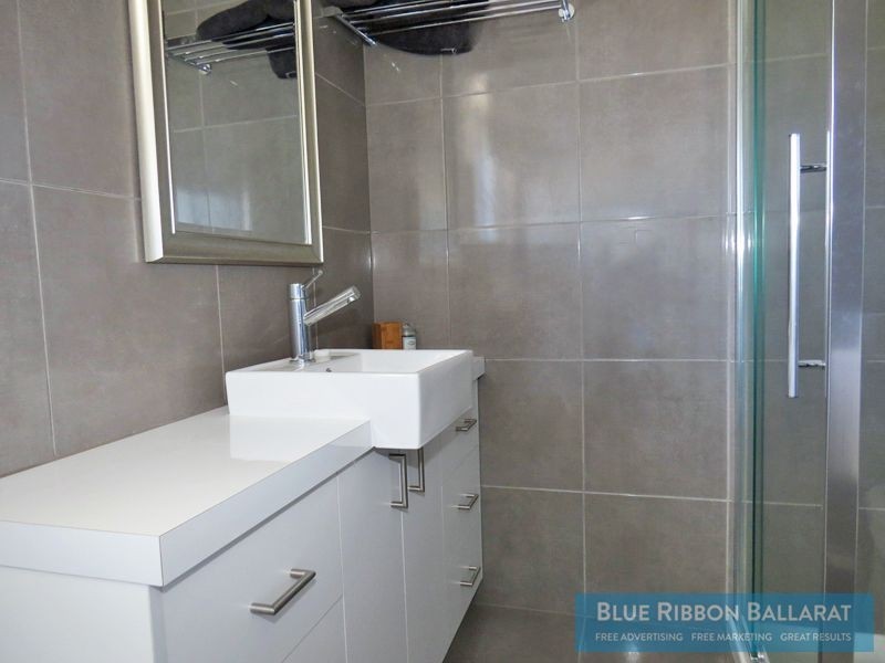 64 Exchequer Road, Cape Clear VIC 3351