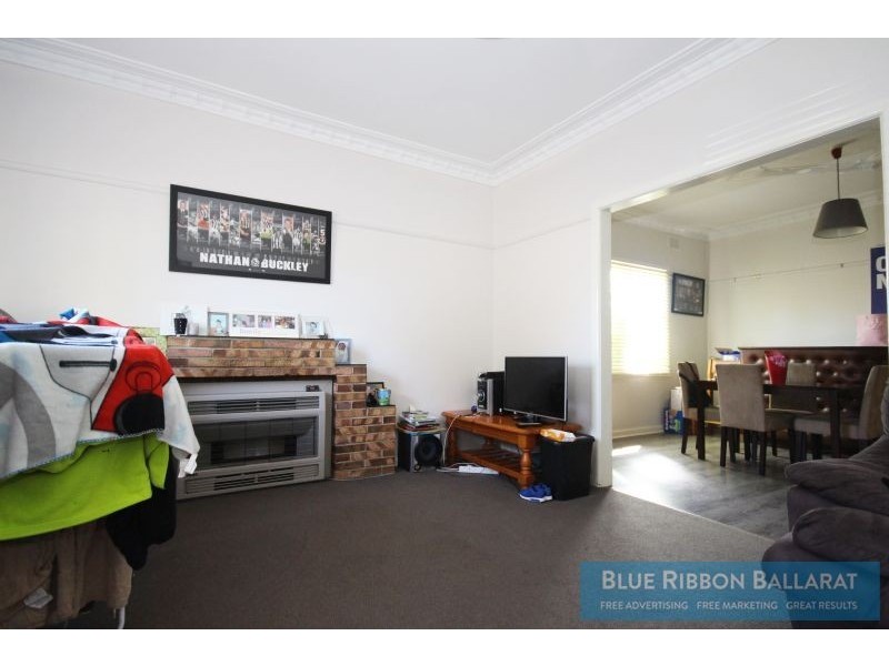 28 Oak Street, Wendouree VIC 3355
