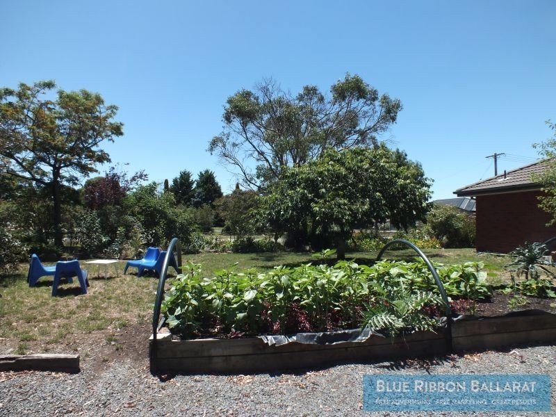 59 Urquhart Street, Gordon VIC 3345