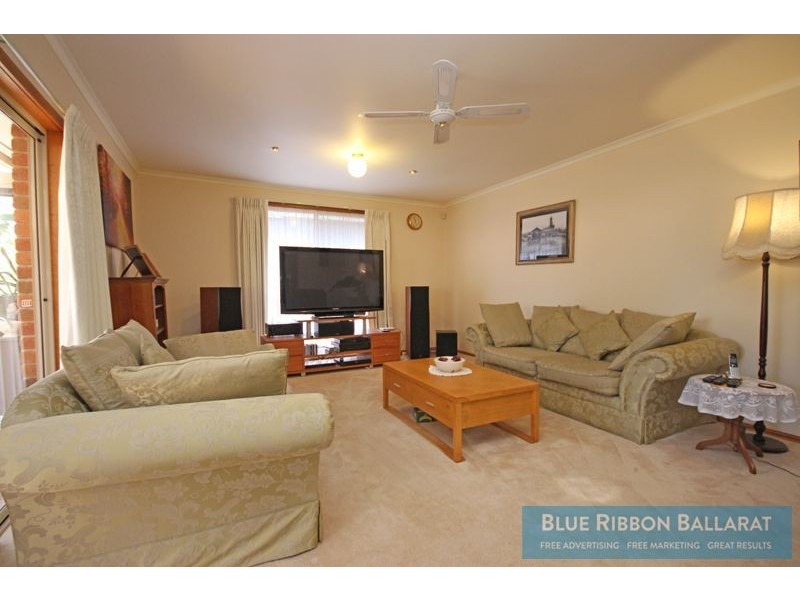 105 Finlay Street (Off Ryan Street), Brown Hill VIC 3350