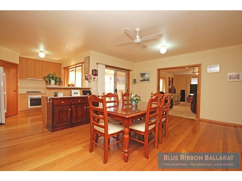 105 Finlay Street (Off Ryan Street), Brown Hill VIC 3350