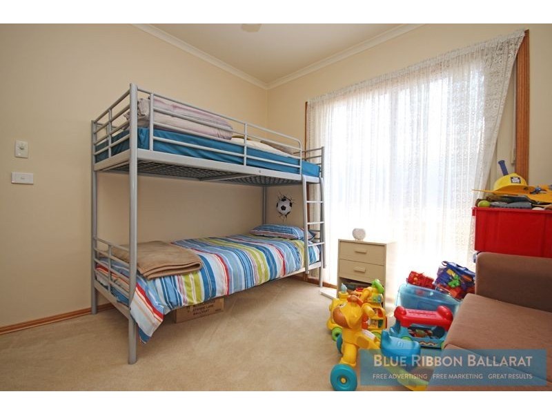 105 Finlay Street (Off Ryan Street), Brown Hill VIC 3350