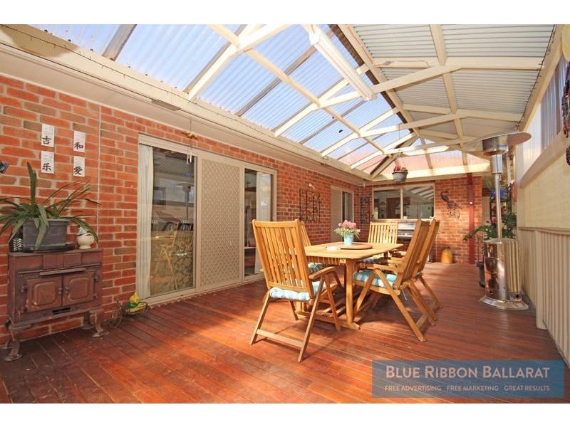 105 Finlay Street (Off Ryan Street), Brown Hill VIC 3350