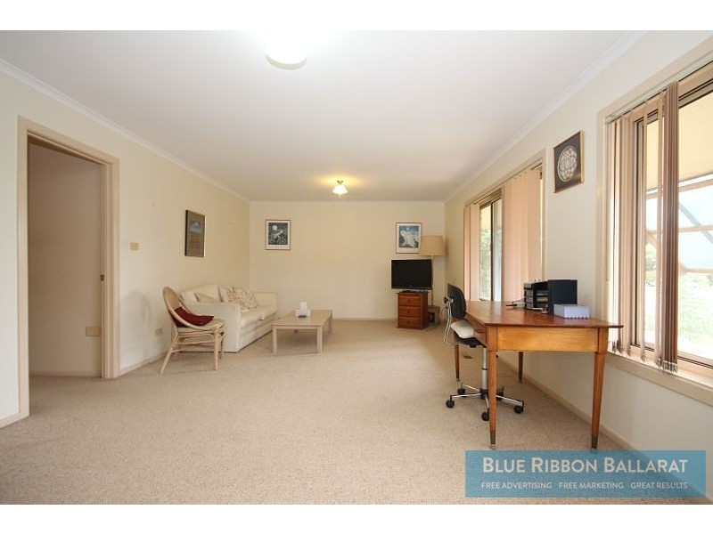 6 Houston Street, Daylesford VIC 3460