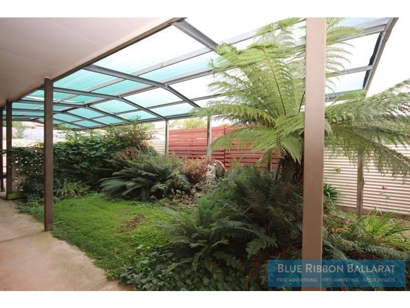 6 Houston Street, Daylesford VIC 3460