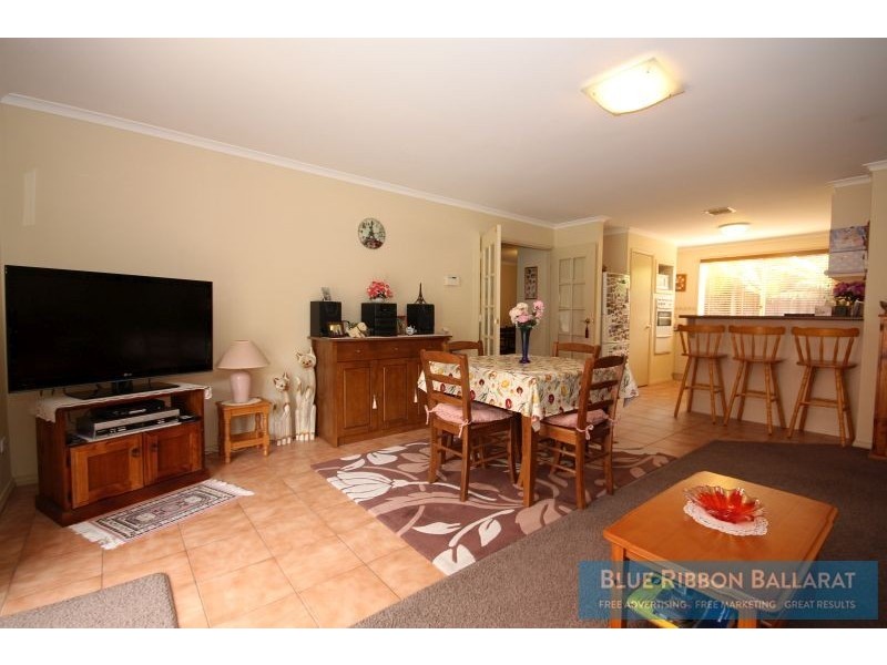 12 The Outlook, Ballarat VIC 3350