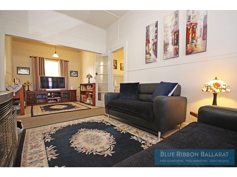 4 Gray Street, Sebastopol VIC 3356