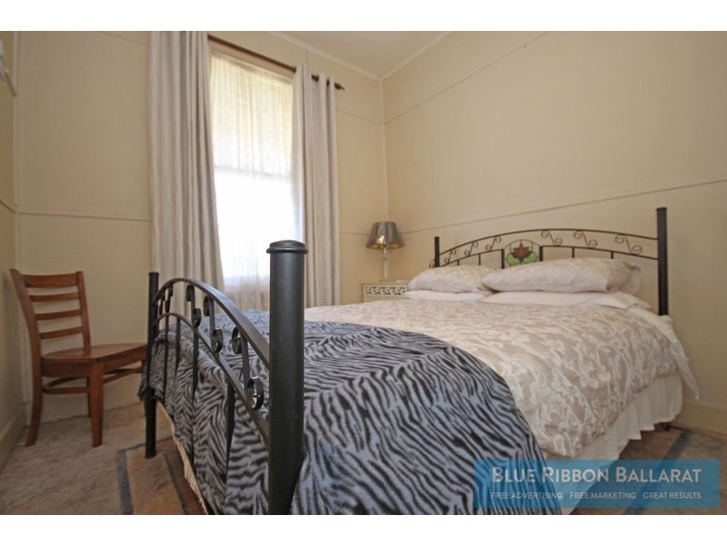4 Gray Street, Sebastopol VIC 3356