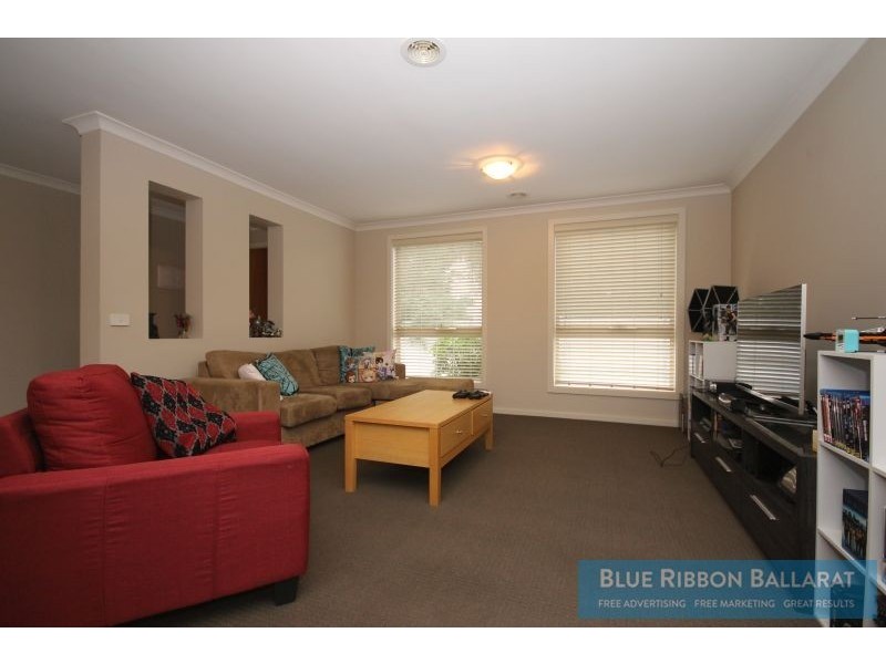 3/250 Albert Street, Sebastopol VIC 3356