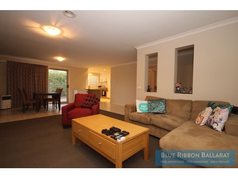3/250 Albert Street, Sebastopol VIC 3356