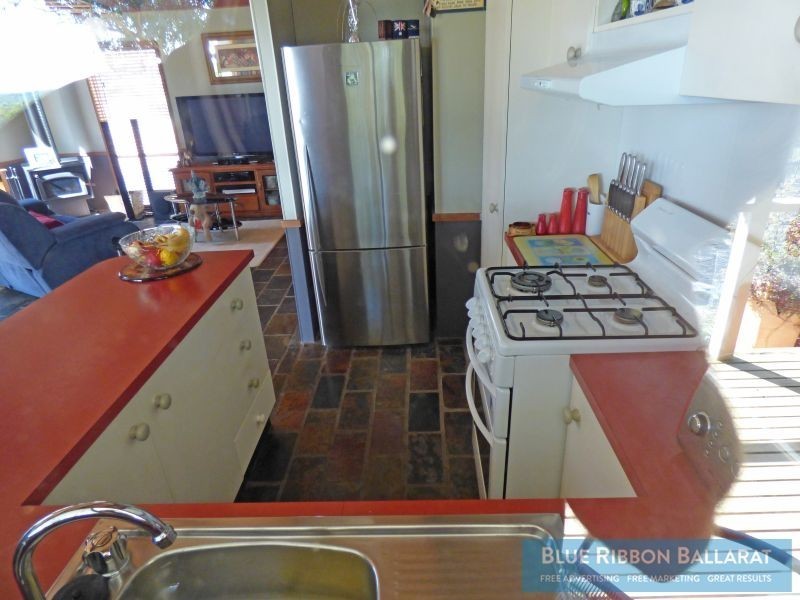 29 McCallums Road, Scarsdale VIC 3351