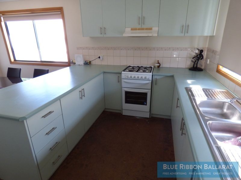 44 Creswick Road, Clunes VIC 3370