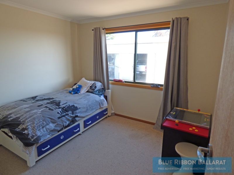 44 Creswick Road, Clunes VIC 3370