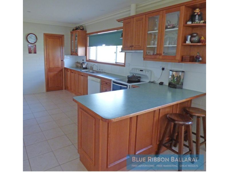 654 Chute Waterloo Road, Beaufort VIC 3373
