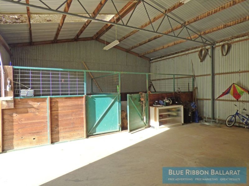 654 Chute Waterloo Road, Beaufort VIC 3373