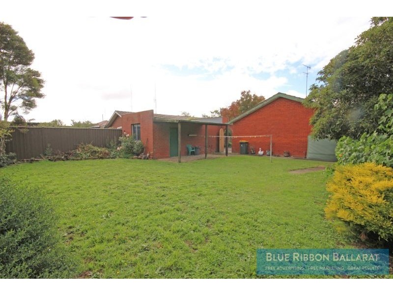 24 Munro Street, Alfredton VIC 3350