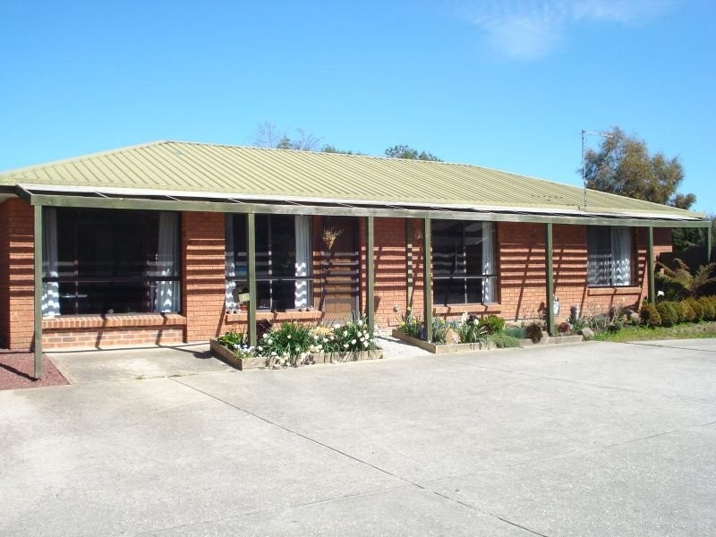 3 Florence Court, Brown Hill VIC 3350