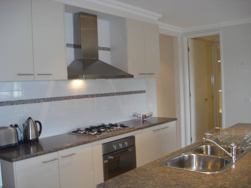 11/912 Geelong Road, Canadian VIC 3350