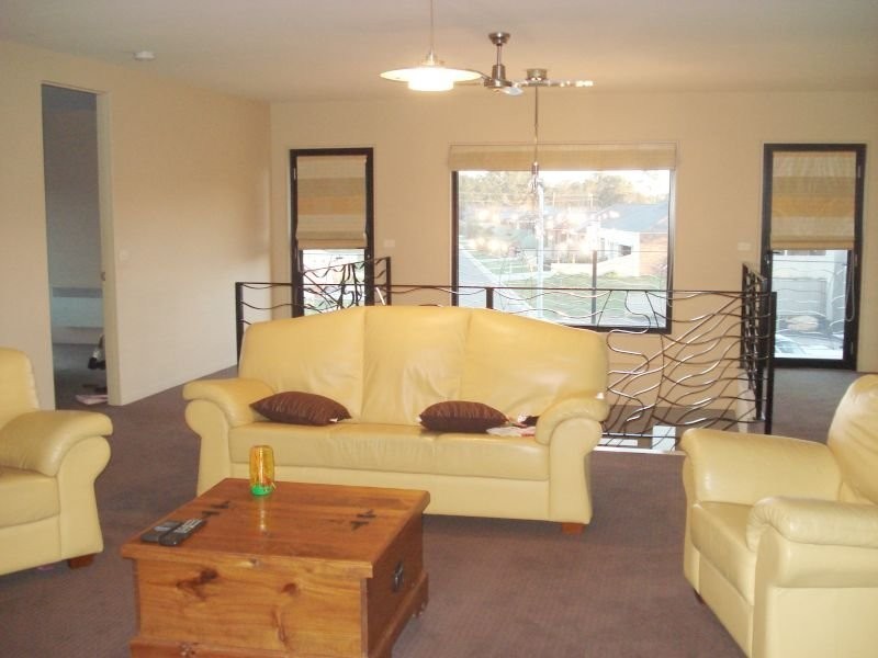 10 Bellview Court, Delacombe VIC 3356