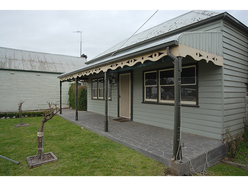 22 Albert Street, Creswick VIC 3363