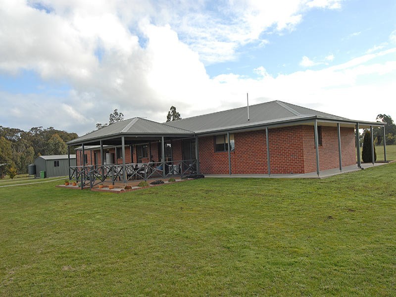 2260 Midland Highway, Creswick VIC 3363