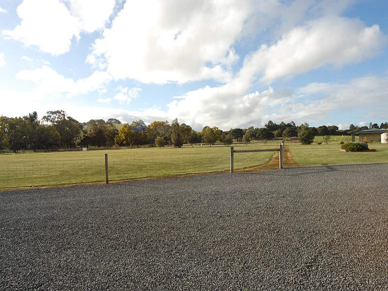 2260 Midland Highway, Creswick VIC 3363