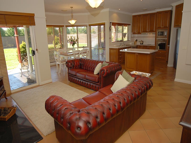 185 Millers Road, Invermay VIC 3352