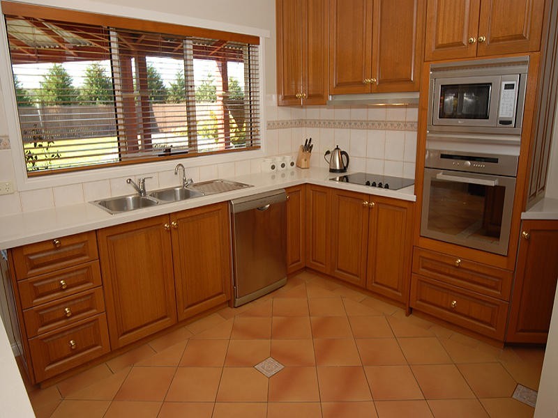 185 Millers Road, Invermay VIC 3352