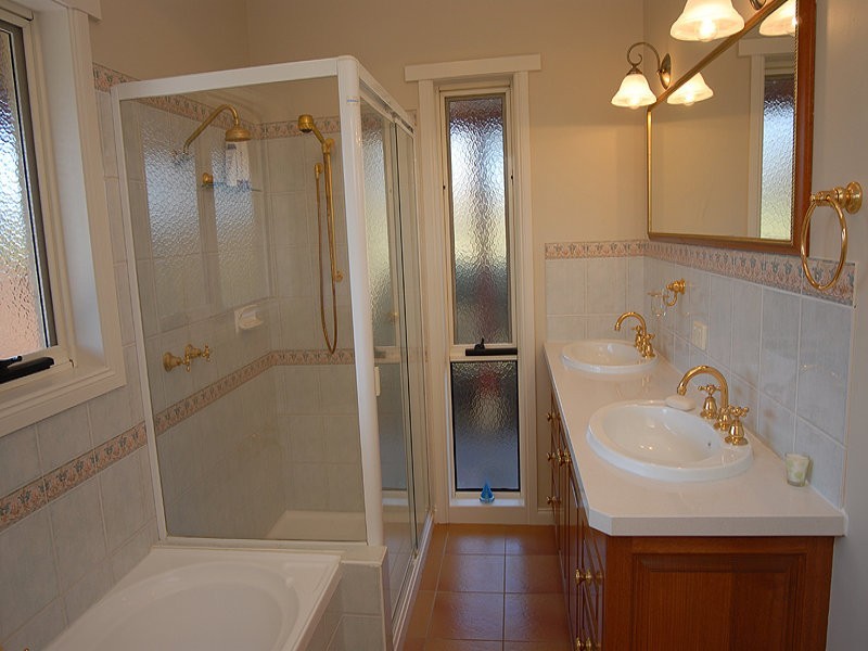 185 Millers Road, Invermay VIC 3352