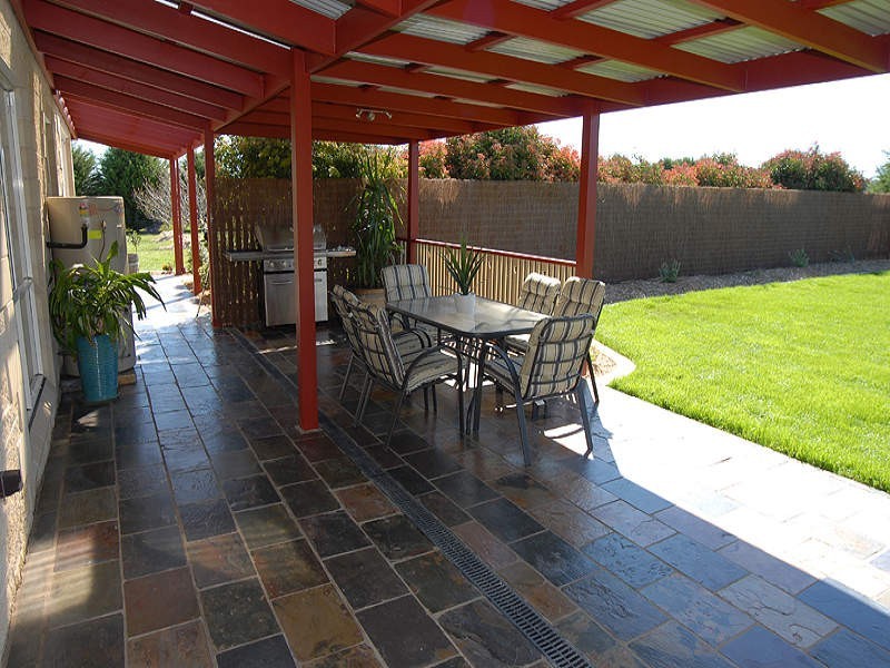 185 Millers Road, Invermay VIC 3352