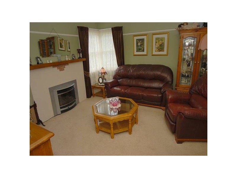 101 Howitt Street, Soldiers Hill VIC 3350