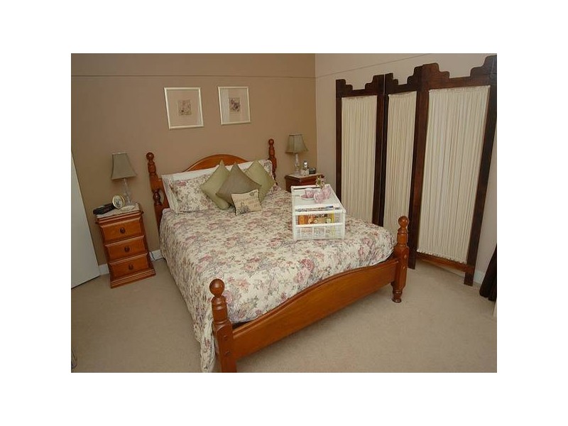 101 Howitt Street, Soldiers Hill VIC 3350