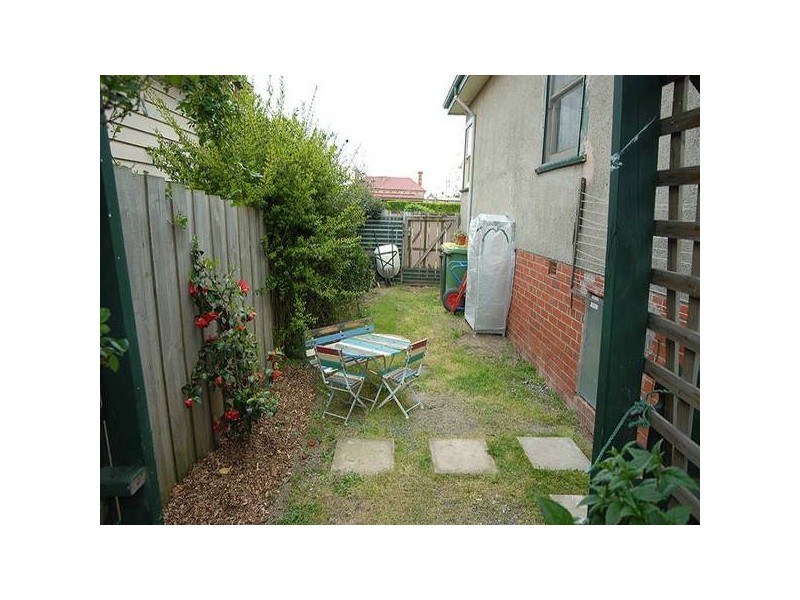 101 Howitt Street, Soldiers Hill VIC 3350