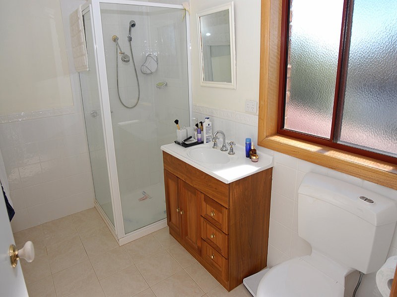 2 Maddern Street, Black Hill VIC 3350