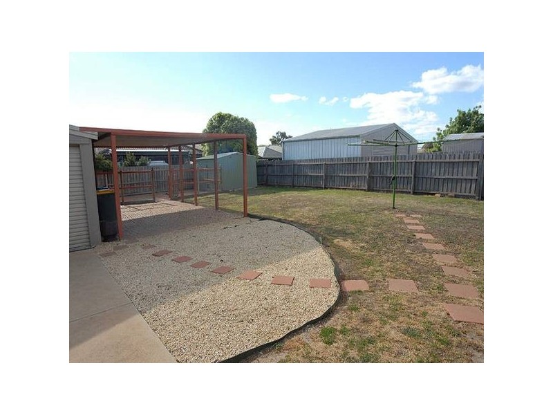 114 Edwards Street, Sebastopol VIC 3356
