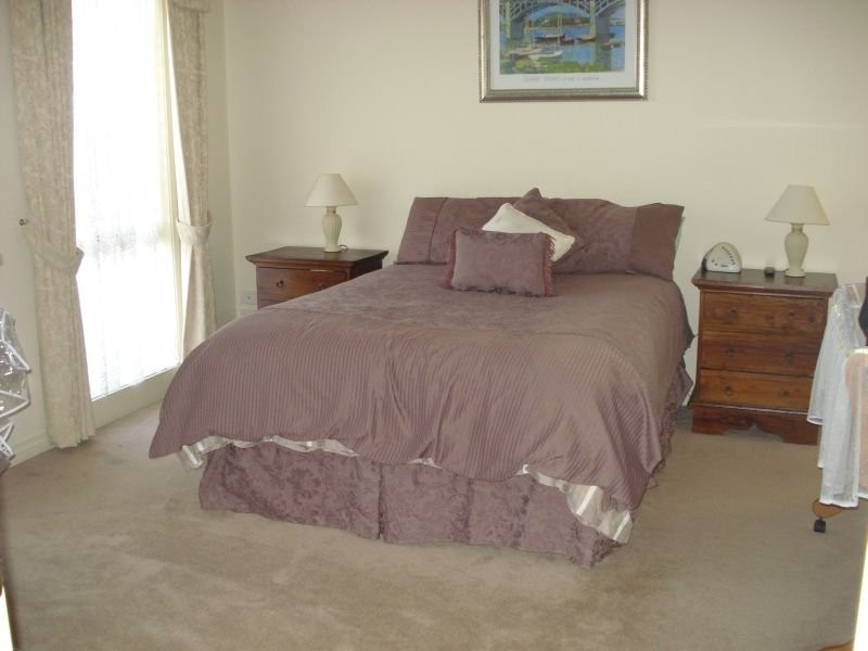 42 Scarborough Crescent, Alfredton VIC 3350