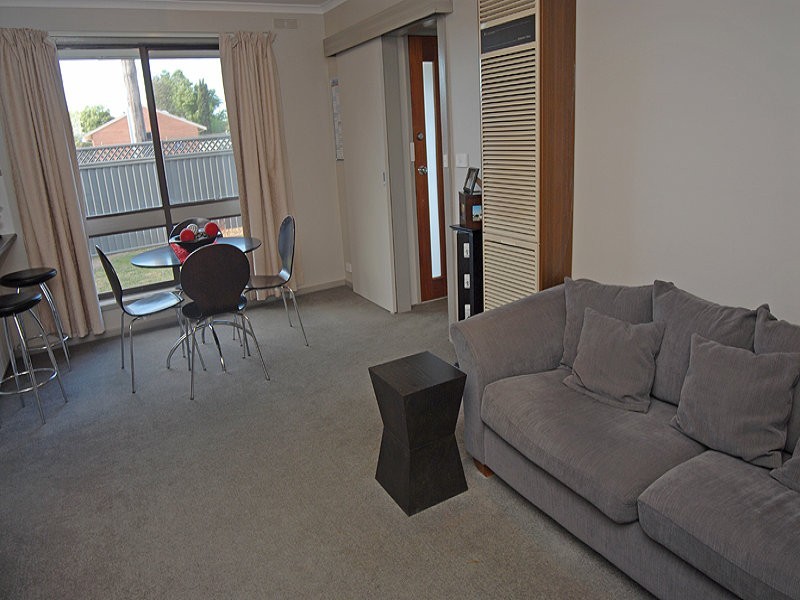 1/63 Cuthberts Road, Alfredton VIC 3350