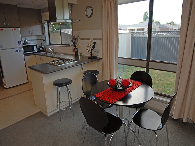 1/63 Cuthberts Road, Alfredton VIC 3350