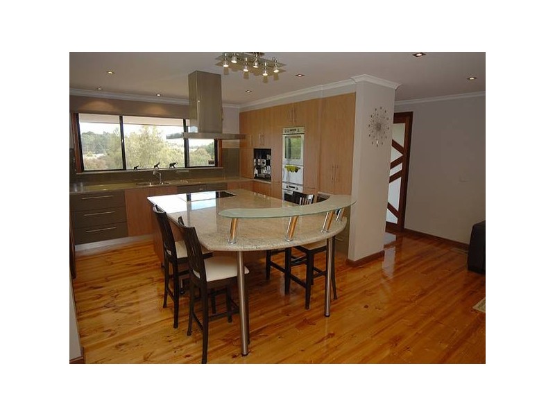 1 Charles Scorer Court, Magpie VIC 3352