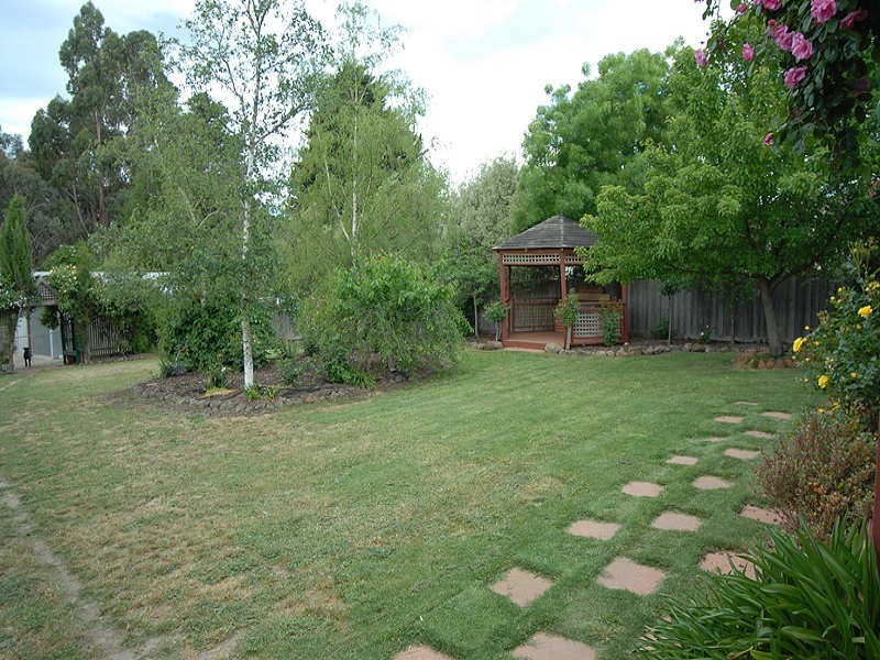 119 Strickland Parade, Brown Hill VIC 3350