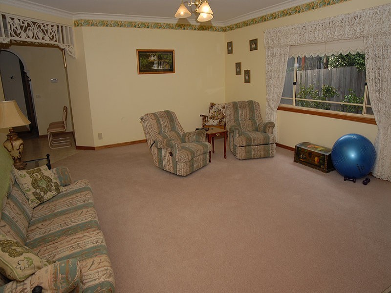 119 Strickland Parade, Brown Hill VIC 3350