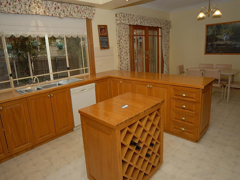 119 Strickland Parade, Brown Hill VIC 3350