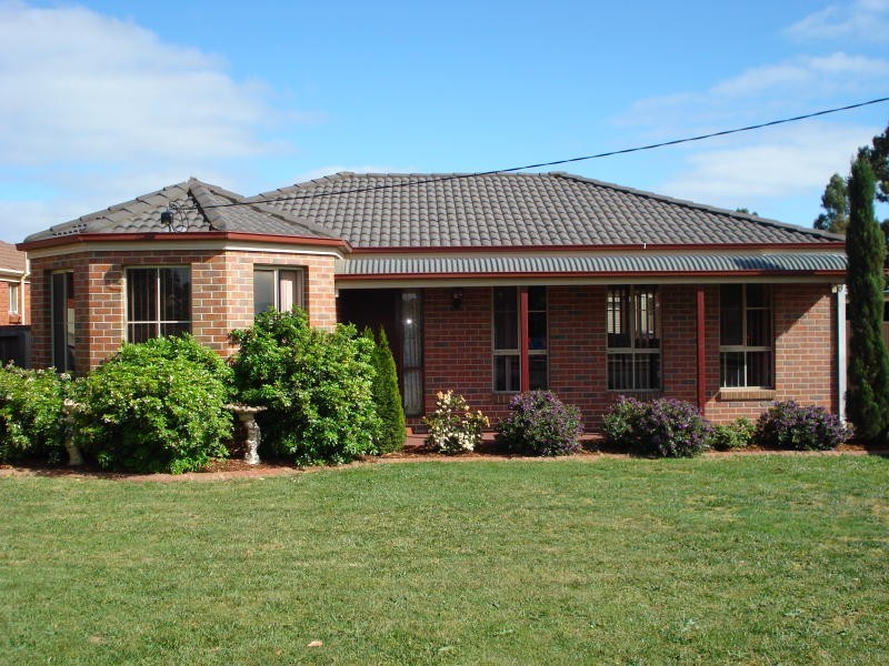 9 Regina Street, Mitchell Park VIC 3352