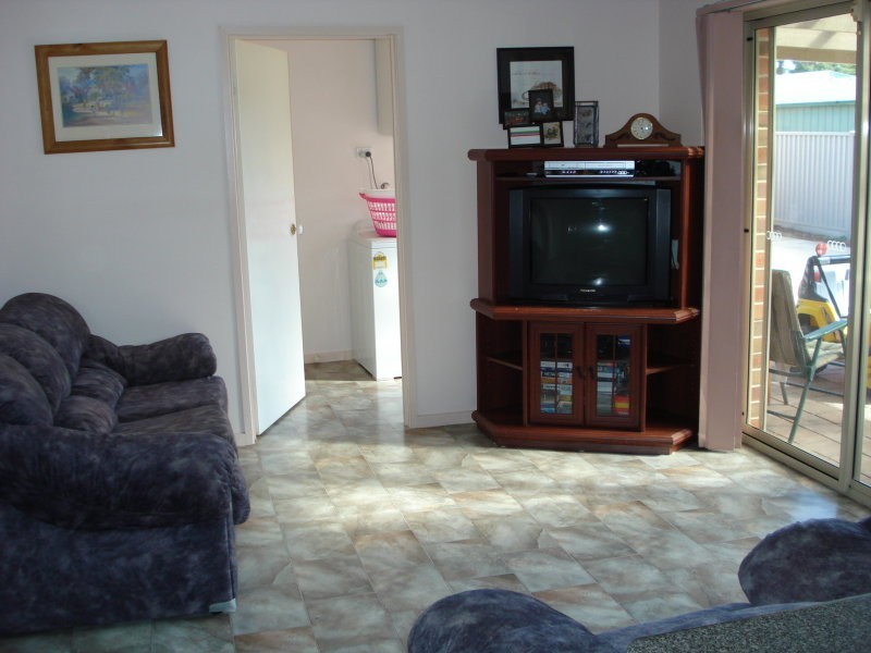 9 Regina Street, Mitchell Park VIC 3352