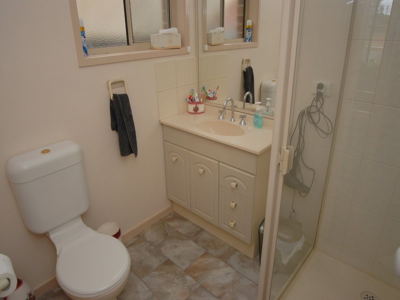 9 Regina Street, Mitchell Park VIC 3352