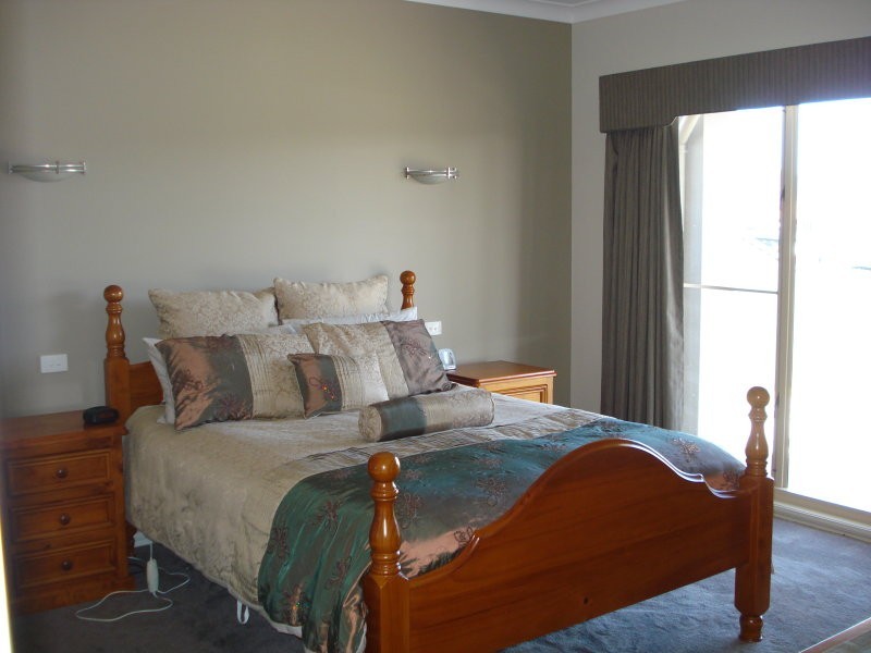 111 Alfredton Drive, Alfredton VIC 3350