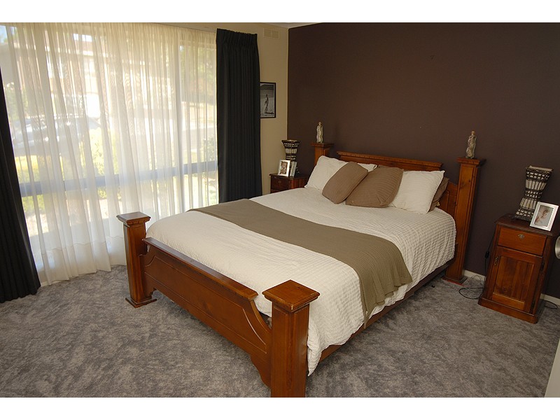 5 Margaret Avenue, Ballarat North VIC 3350