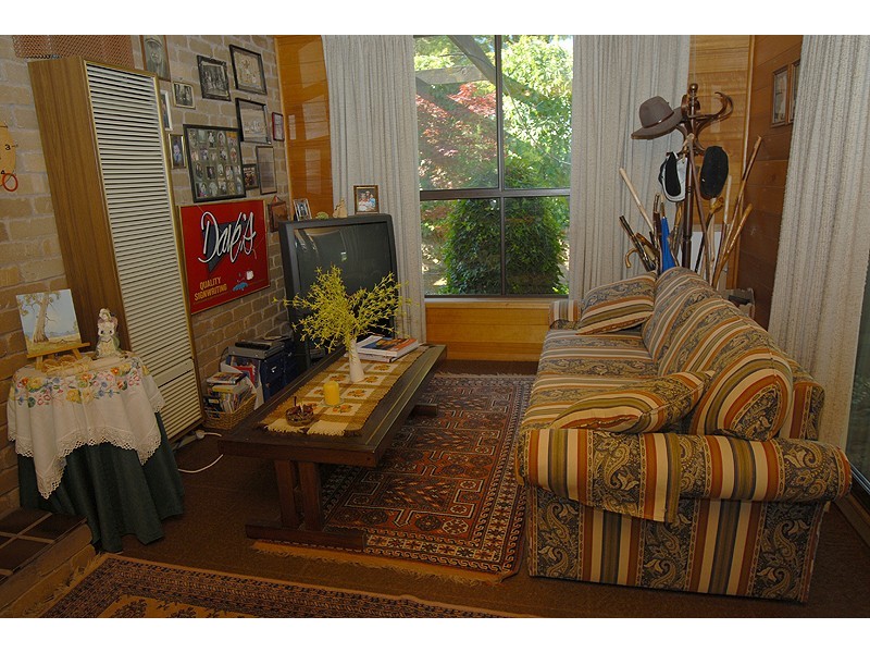 305 Greenhalghs Road, Delacombe VIC 3356