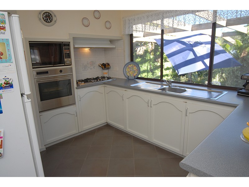 305 Greenhalghs Road, Delacombe VIC 3356